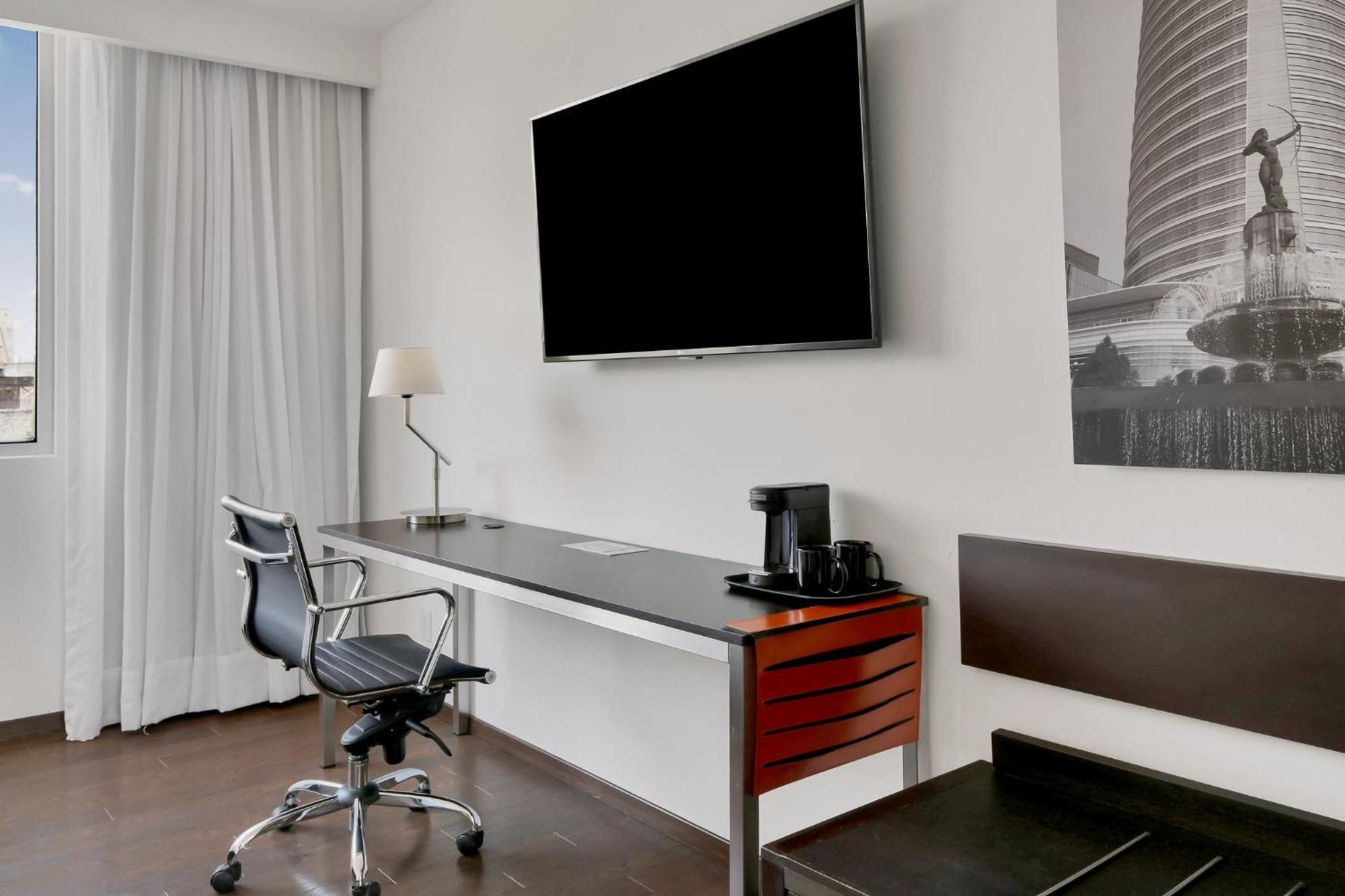 Fiesta Inn Insurgentes Sur Мехико Экстерьер фото