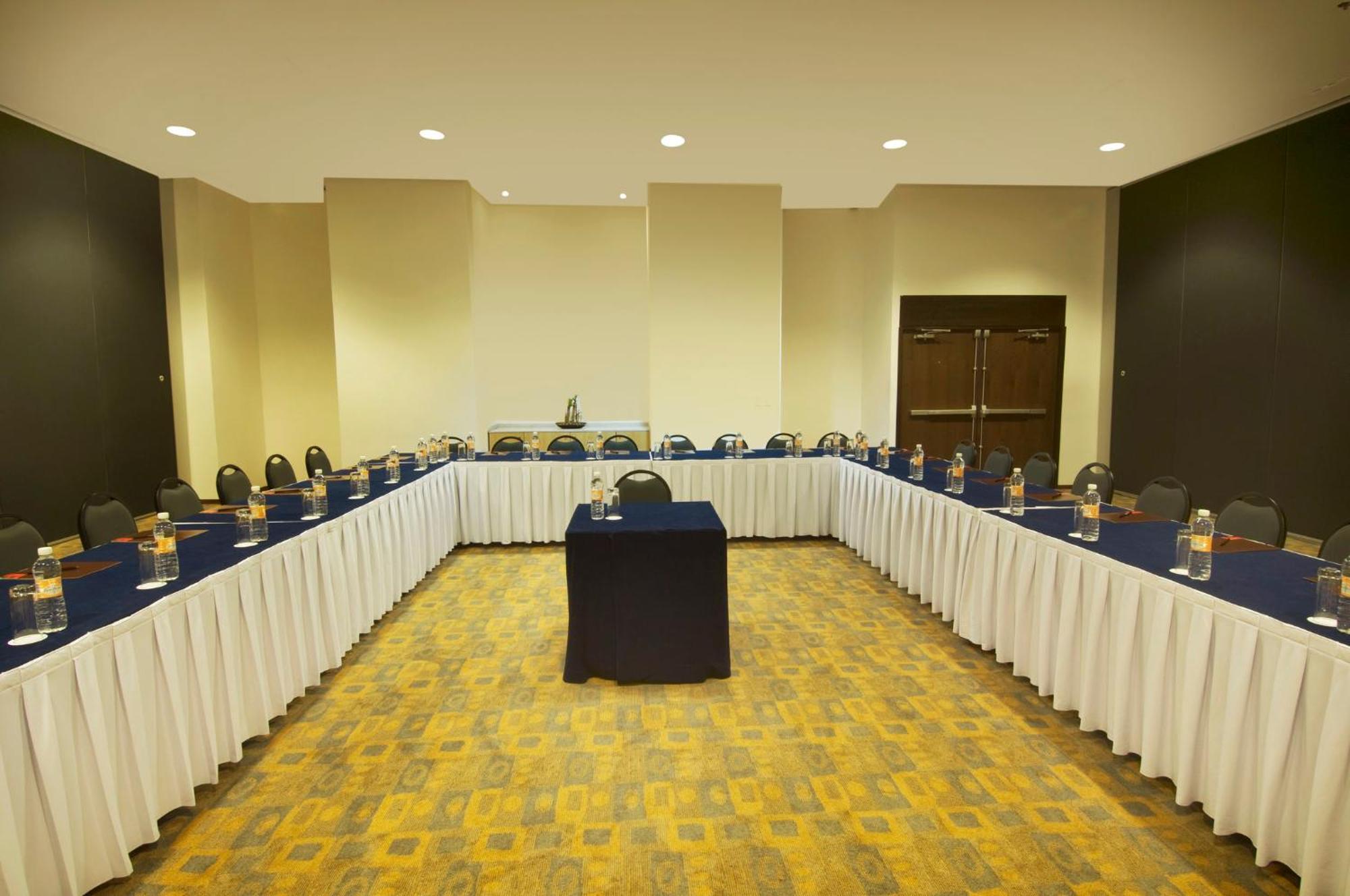 Fiesta Inn Insurgentes Sur Мехико Экстерьер фото